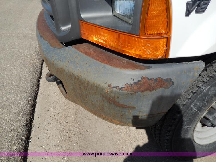 image for item D8045 1999 Ford F250 Super Duty SuperCab pickup truck