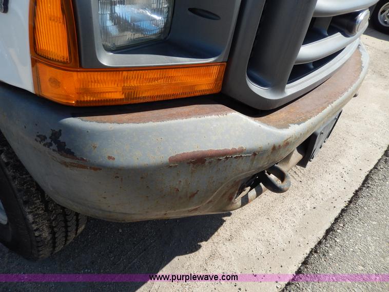 image for item D8045 1999 Ford F250 Super Duty SuperCab pickup truck