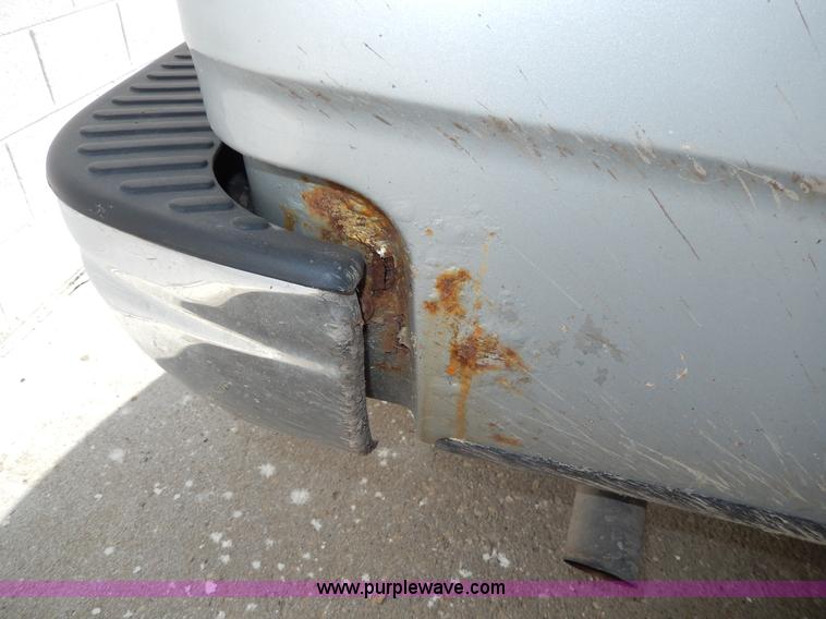 image for item D8047 2000 Ford F150 XLT Off-Road SuperCab pickup truck