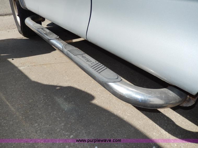 image for item D8047 2000 Ford F150 XLT Off-Road SuperCab pickup truck