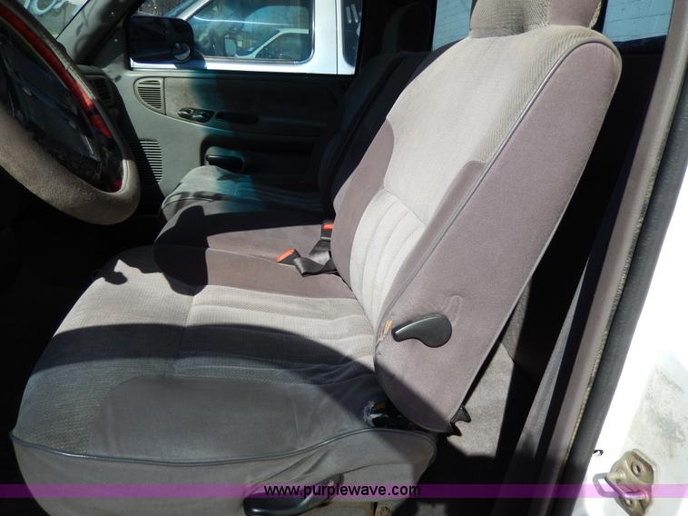 image for item D8048 1995 Dodge Ram 2500 HD Laramie SLT pickup truck