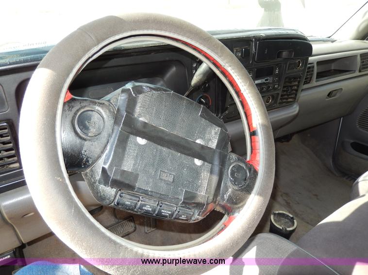 image for item D8048 1995 Dodge Ram 2500 HD Laramie SLT pickup truck