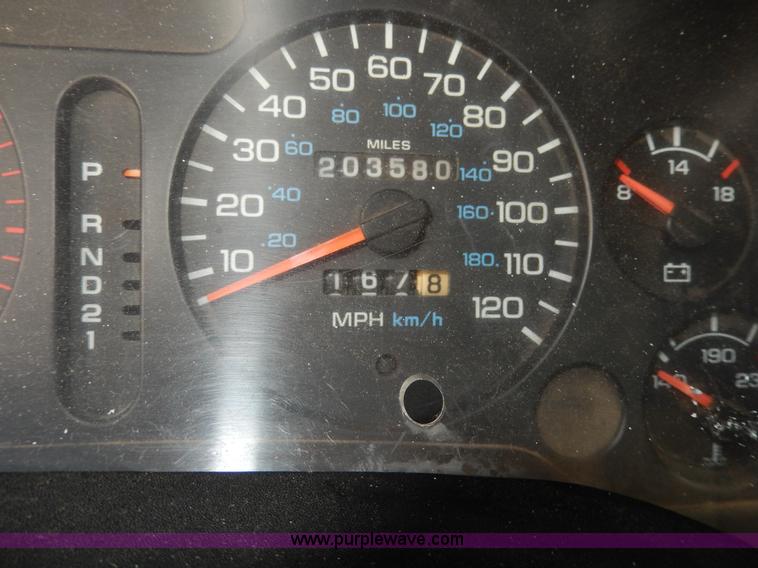 image for item D8048 1995 Dodge Ram 2500 HD Laramie SLT pickup truck