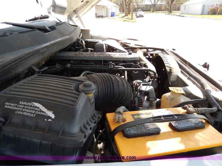 image for item D8048 1995 Dodge Ram 2500 HD Laramie SLT pickup truck