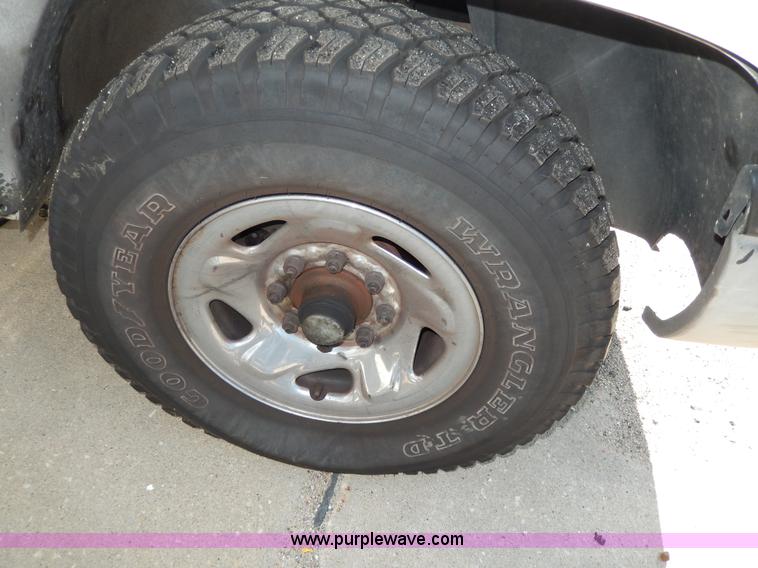 image for item D8048 1995 Dodge Ram 2500 HD Laramie SLT pickup truck