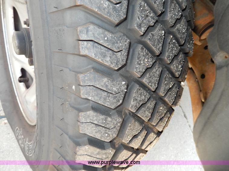 image for item D8048 1995 Dodge Ram 2500 HD Laramie SLT pickup truck