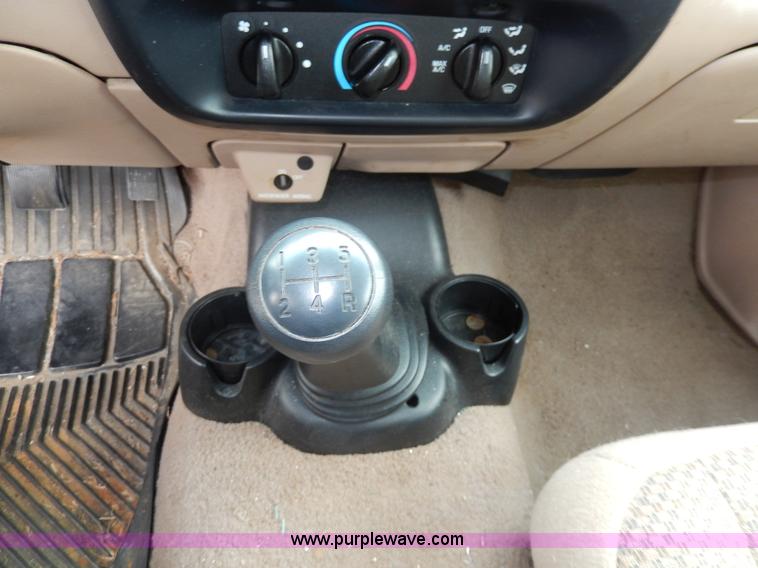 image for item D8049 1999 Ford Ranger XLT pickup truck