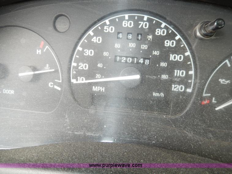 image for item D8049 1999 Ford Ranger XLT pickup truck