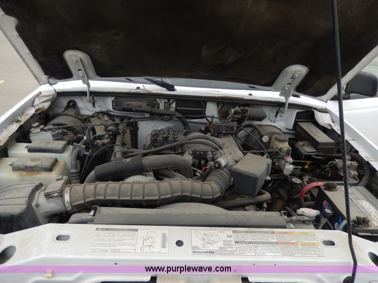 image for item D8049 1999 Ford Ranger XLT pickup truck