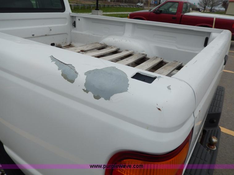 image for item D8049 1999 Ford Ranger XLT pickup truck