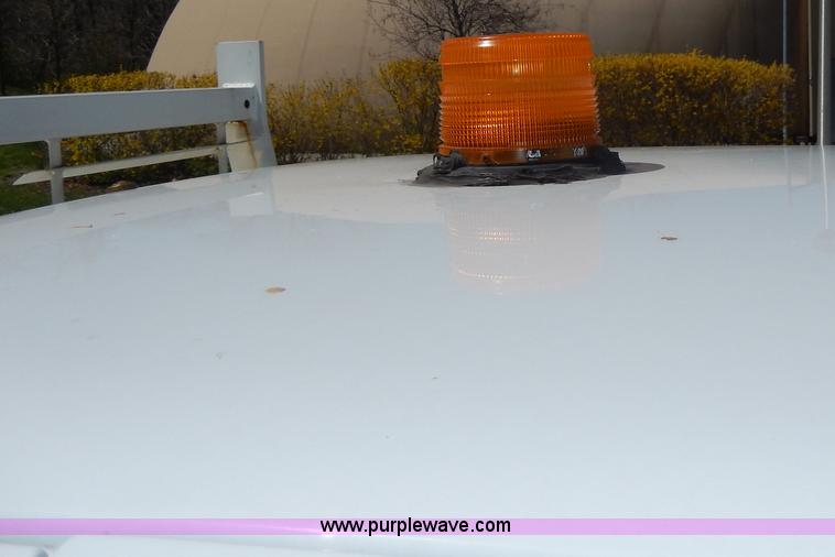 image for item D8052 2000 Ford Ranger pickup truck