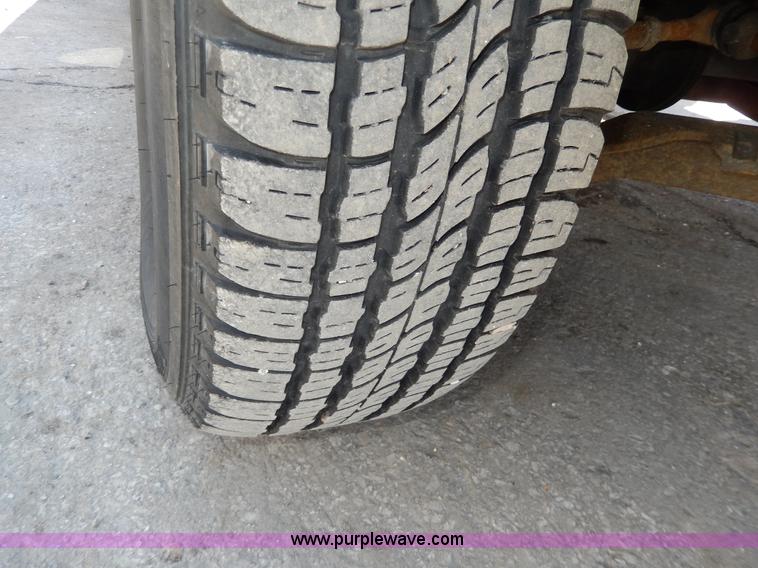 image for item D8053 1998 Ford F150 XLT SuperCab pickup truck