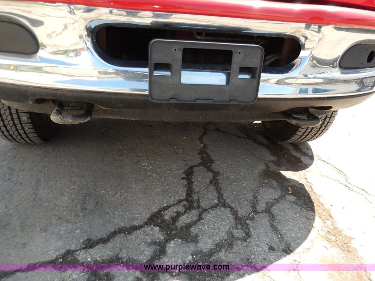 image for item D8053 1998 Ford F150 XLT SuperCab pickup truck