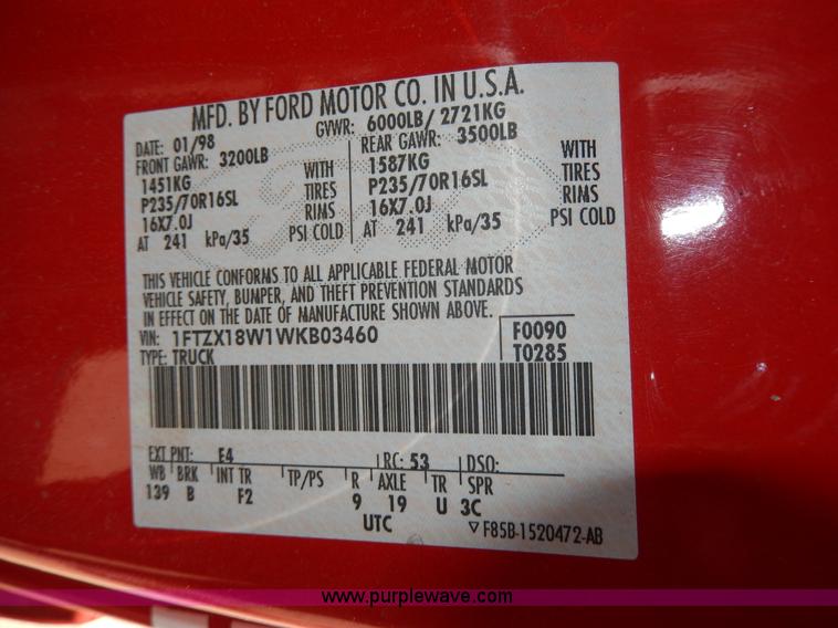 image for item D8053 1998 Ford F150 XLT SuperCab pickup truck