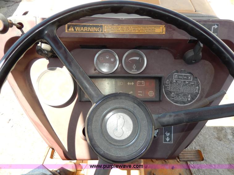 image for item D8054 1988 Case 485-380B tractor