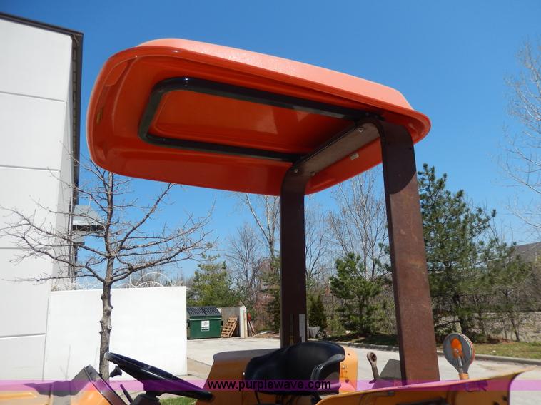 image for item D8054 1988 Case 485-380B tractor