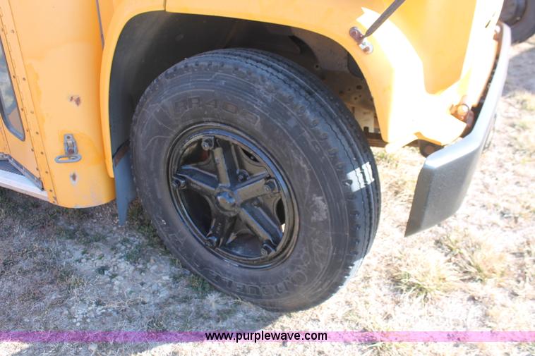 image for item E2581 1991 Blue Bird 60 school bus