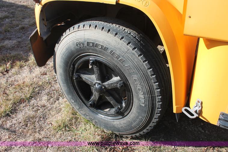 image for item E2581 1991 Blue Bird 60 school bus