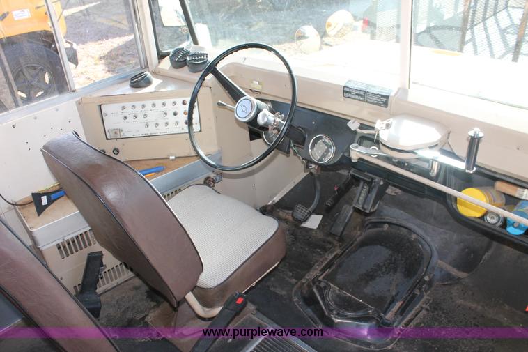 image for item E2582 1991 Blue Bird 60 school bus