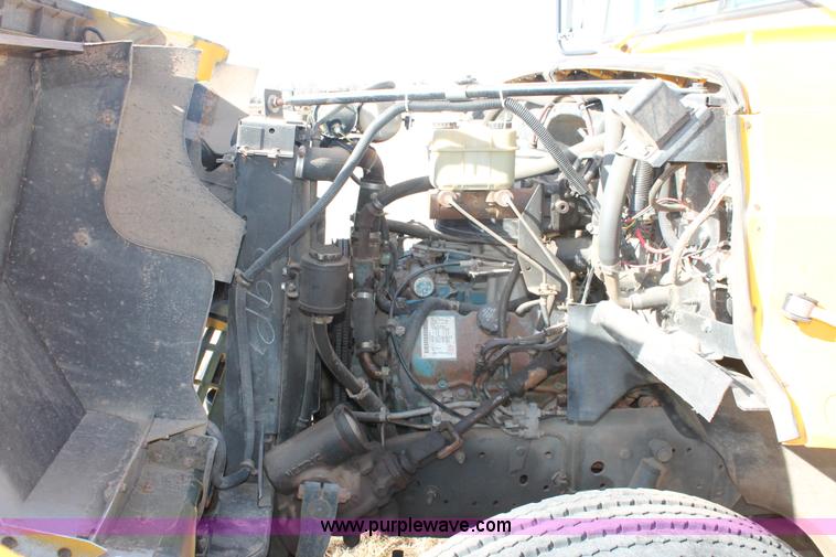 image for item E2582 1991 Blue Bird 60 school bus