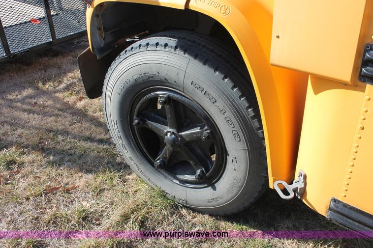 image for item E2582 1991 Blue Bird 60 school bus