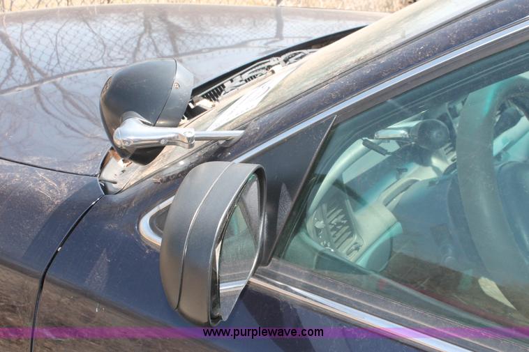 image for item E3333 2001 Ford Crown Victoria Police Interceptor