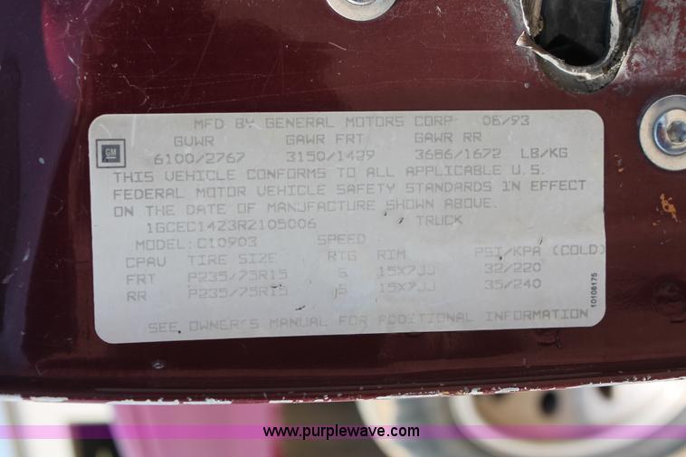 image for item E3334 1994 Chevrolet Cheyenne 1500 pickup truck