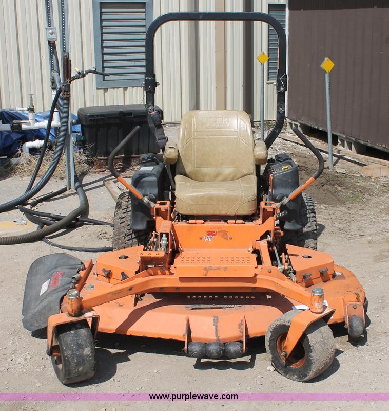 image for item E3336 Scag Wildcat mower