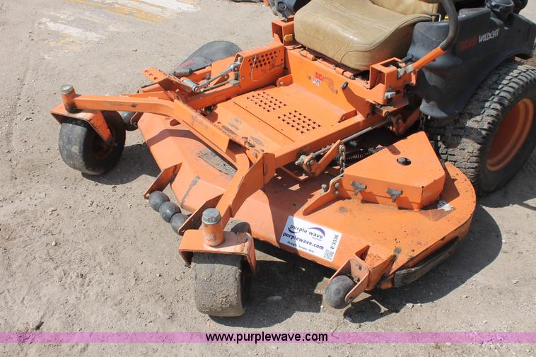image for item E3336 Scag Wildcat mower