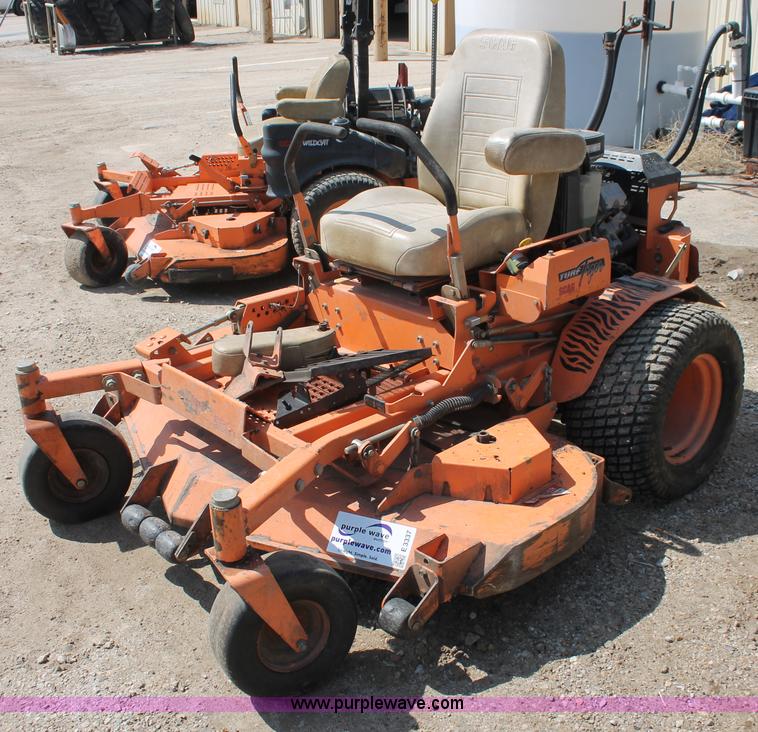 image for item E3337 Scag Turf Tiger mower