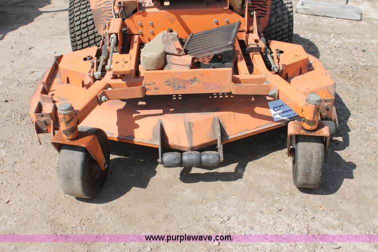 image for item E3337 Scag Turf Tiger mower