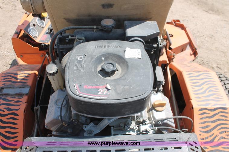 image for item E3337 Scag Turf Tiger mower