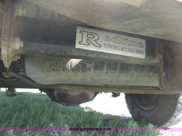 image for item E3382 1995 Ford F250 XL pickup truck