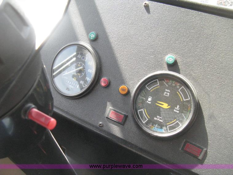 image for item E3383 1992 Blue Bird TC2000 school bus