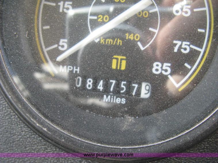 image for item E3383 1992 Blue Bird TC2000 school bus