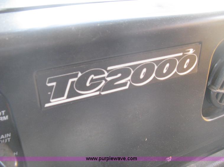 image for item E3383 1992 Blue Bird TC2000 school bus