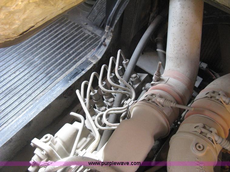 image for item E3383 1992 Blue Bird TC2000 school bus