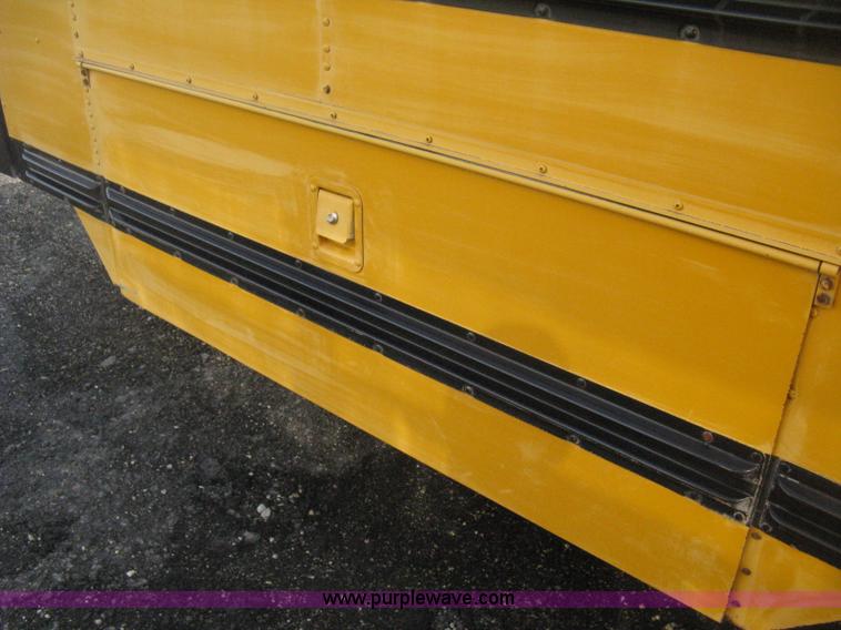 image for item E3383 1992 Blue Bird TC2000 school bus