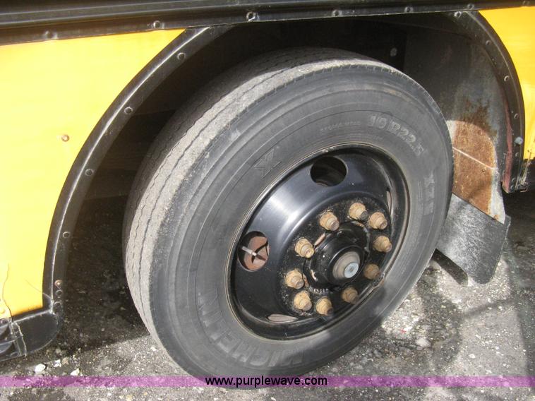 image for item E3383 1992 Blue Bird TC2000 school bus