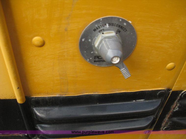 image for item E3383 1992 Blue Bird TC2000 school bus