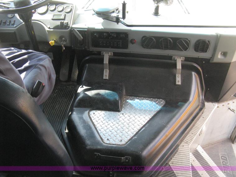 image for item E3384 2004 Blue Bird school bus