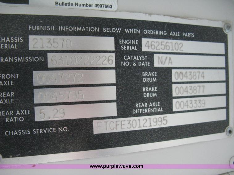 image for item E3384 2004 Blue Bird school bus