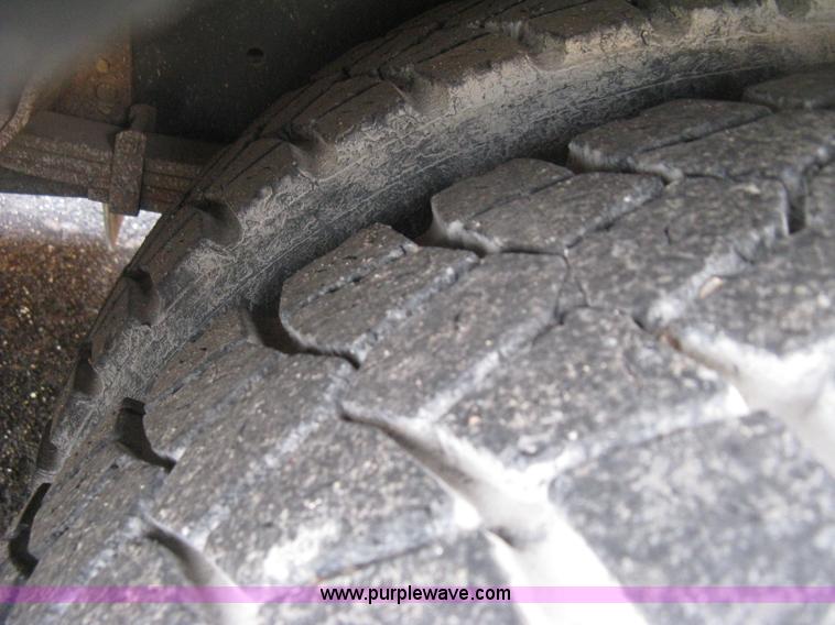 image for item E3384 2004 Blue Bird school bus