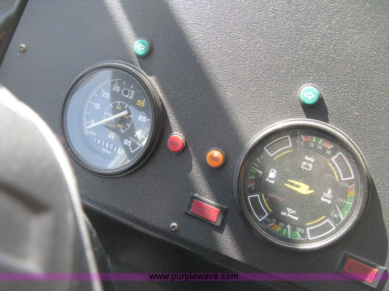 image for item E3385 1992 Blue Bird TC2000 school bus