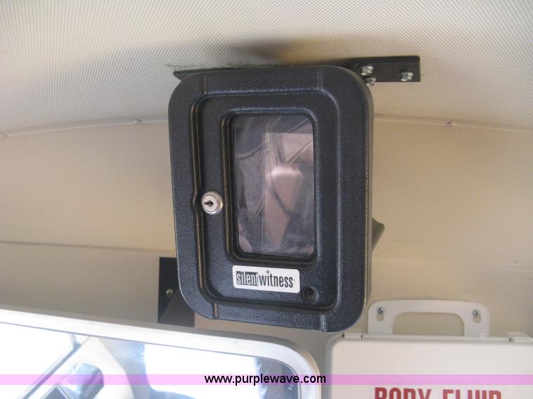 image for item E3385 1992 Blue Bird TC2000 school bus