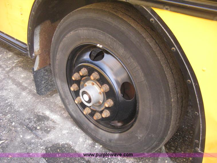 image for item E3385 1992 Blue Bird TC2000 school bus