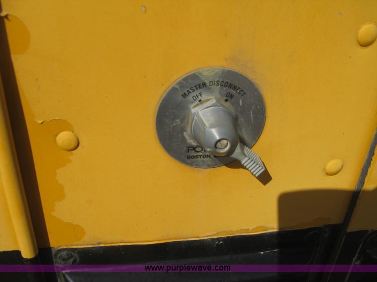 image for item E3385 1992 Blue Bird TC2000 school bus