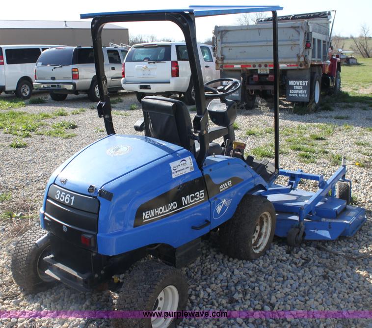 image for item E8369 New Holland MC35 lawn mower