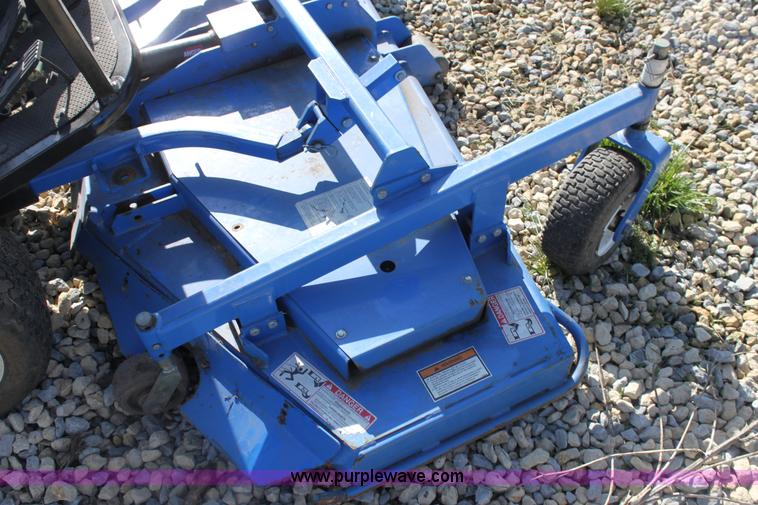 image for item E8369 New Holland MC35 lawn mower