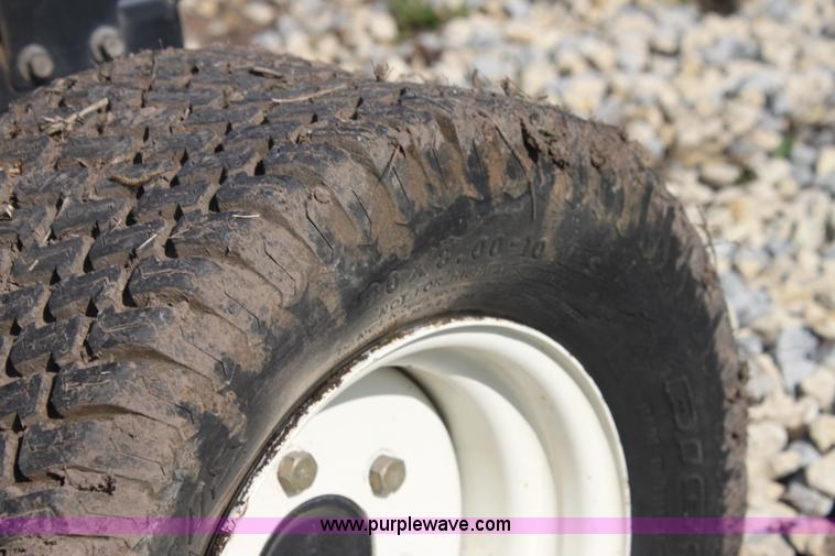 image for item E8369 New Holland MC35 lawn mower